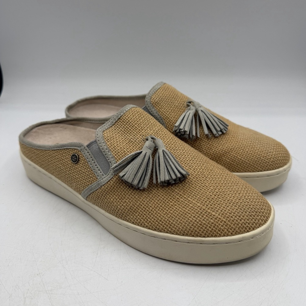 Spenco Celine Mules Womens Sz 9 B Beige Tan Slip On Shoes Tassles Comfort